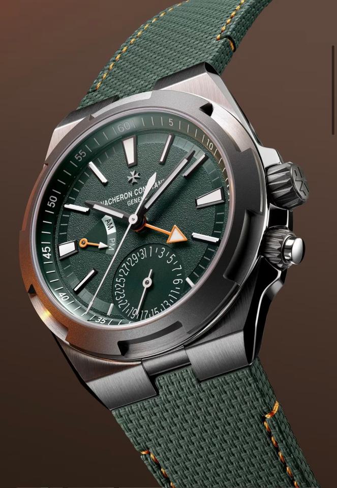 Vacheron Constantin Overseas Dual Time New 2026 Full Set overseas dual time green cardinal points — photo 3