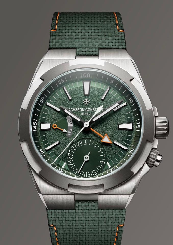 Vacheron Constantin Overseas Dual Time New 2026 Full Set overseas dual time green cardinal points — photo 4