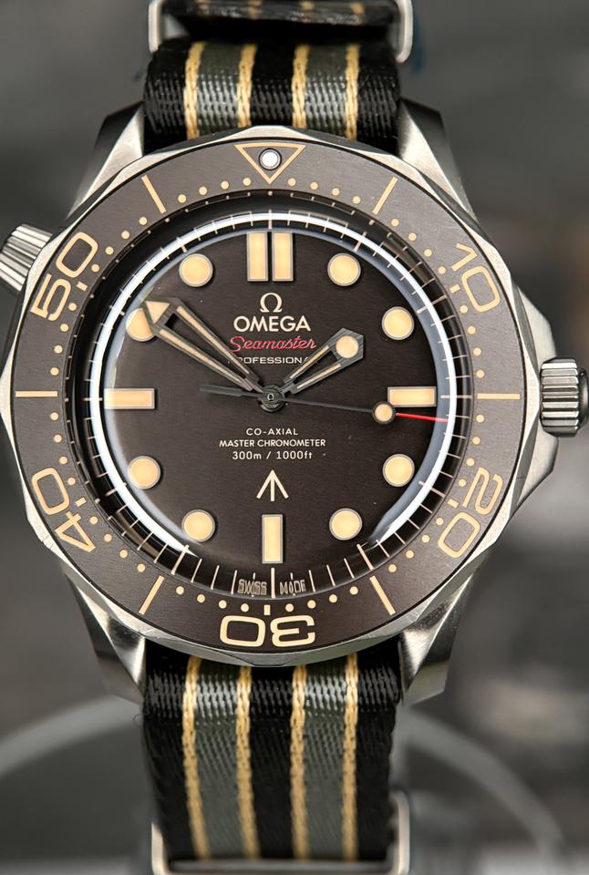 Omega Seamaster Diver 300 M 007 2022 NTTD No Time To Die 210.92.42.20.01.001 NATO B&amp;P — photo 6