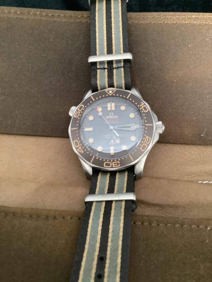 Omega Seamaster Diver 300 M 007 2022 NTTD No Time To Die 210.92.42.20.01.001 NATO B&amp;P — photo 13