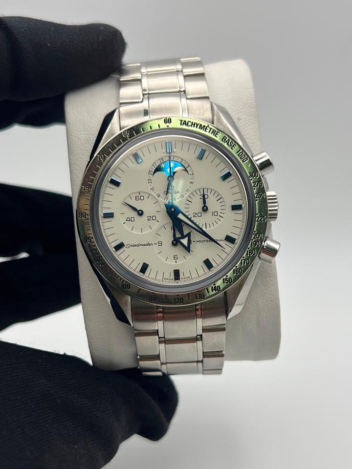 Omega Speedmaster Professional Moonwatch Moonphase 3575.20