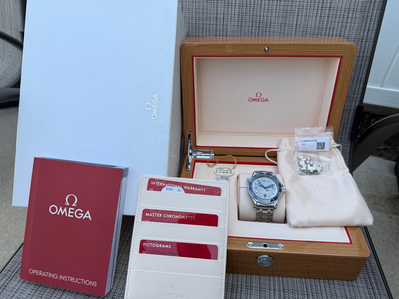 Omega Seamaster Diver 300 M Full set boxes and papers — photo 2