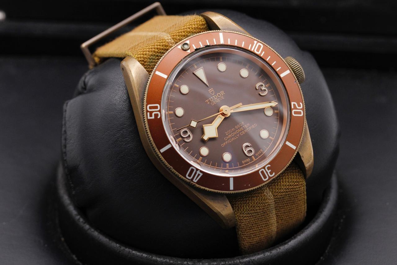 Tudor Black Bay Bronze 79250 — photo 9