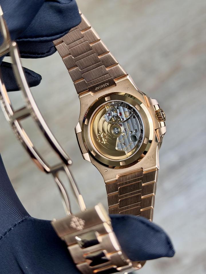 Patek Philippe Nautilus Brown Rubies Bracelet Preowned 2017 5723/112R-001 — photo 7