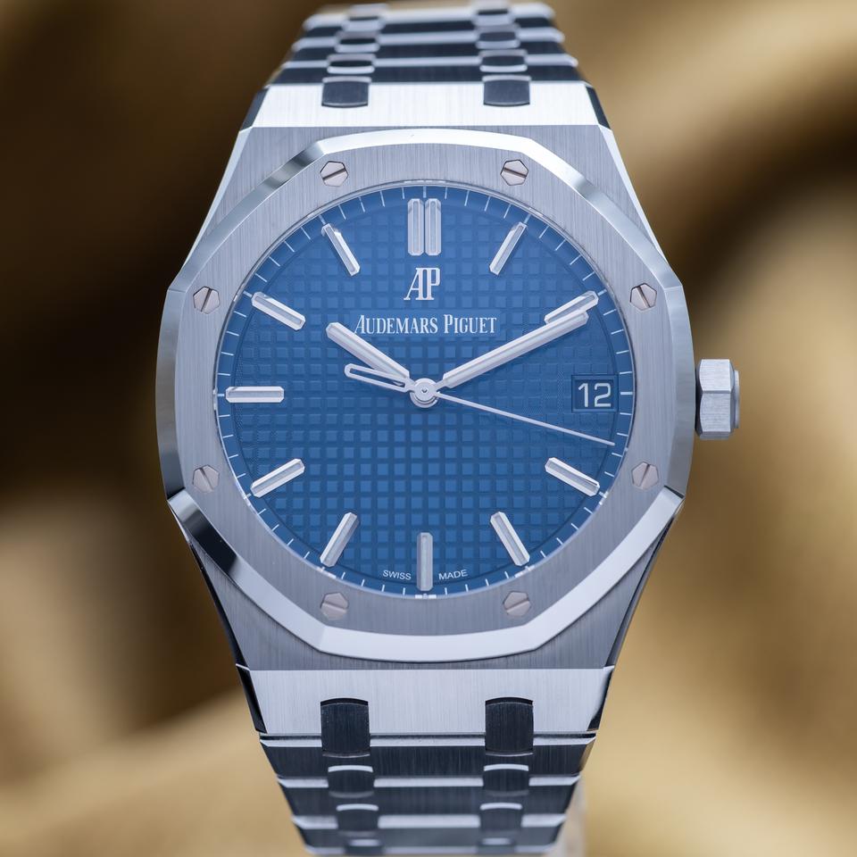 Audemars Piguet Royal Oak Automatic 41mm Blue Dial - AP 15500st Complete Set