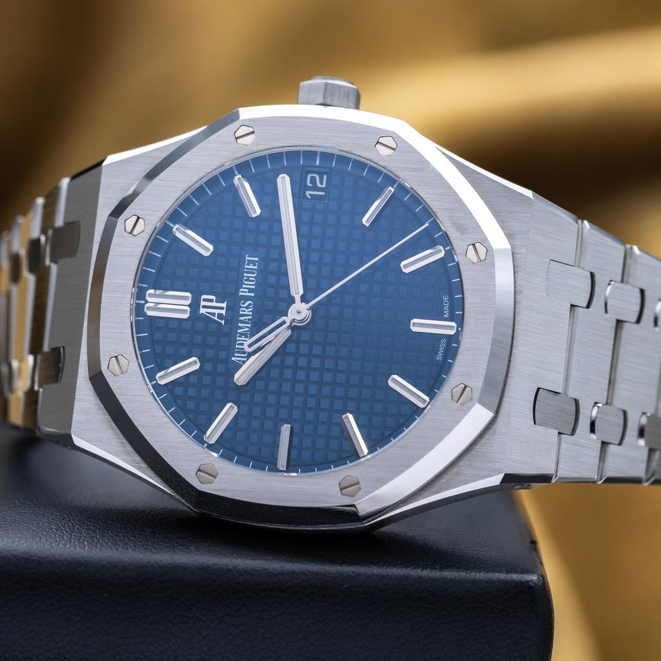 Audemars Piguet Royal Oak Automatic 41mm Blue Dial - AP 15500st Complete Set — photo 2