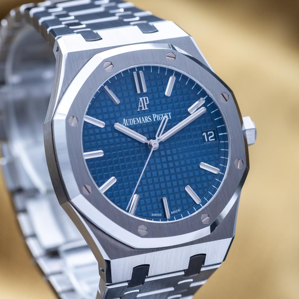 Audemars Piguet Royal Oak Automatic 41mm Blue Dial - AP 15500st Complete Set — photo 3
