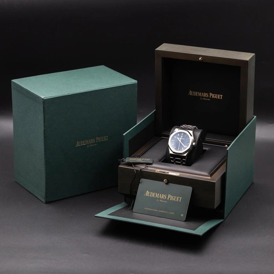 Audemars Piguet Royal Oak Automatic 41mm Blue Dial - AP 15500st Complete Set — photo 8