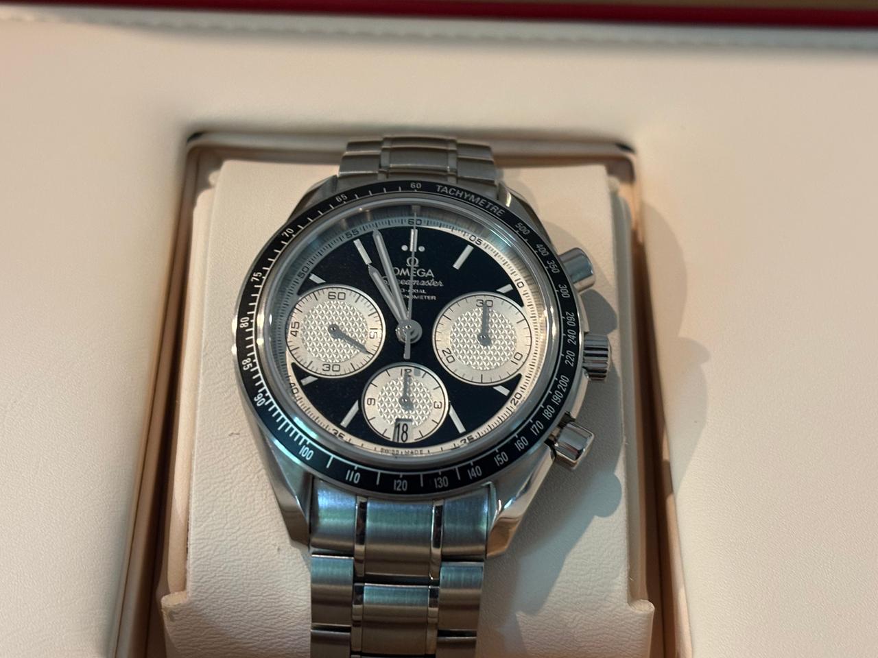 Omega Speedmaster Racing Reverse Panda Chronograph 40mm — photo 2