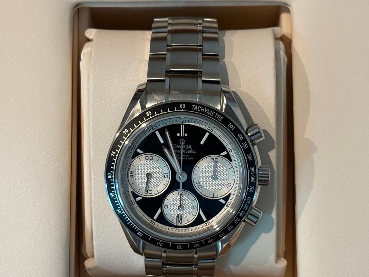 Omega Speedmaster Racing Reverse Panda Chronograph 40mm — photo 3