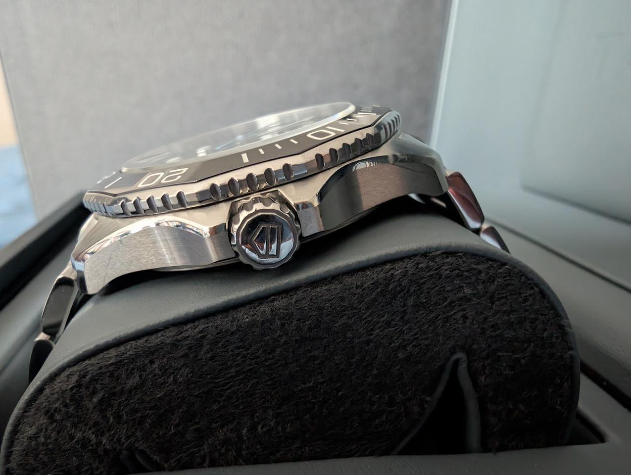 TAG Heuer Aquaracer 300M See note regarding shipping — photo 5