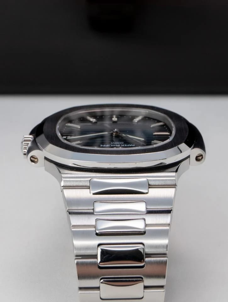 Patek Philippe Nautilus 5711/1A-010 — photo 7