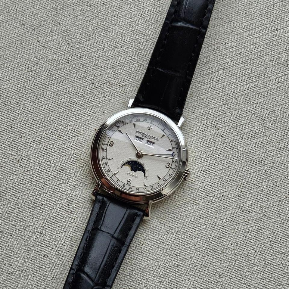 Vacheron Constantin Historiques 47050 Triple Calendar in Platinum 36mm Very Rare — photo 11