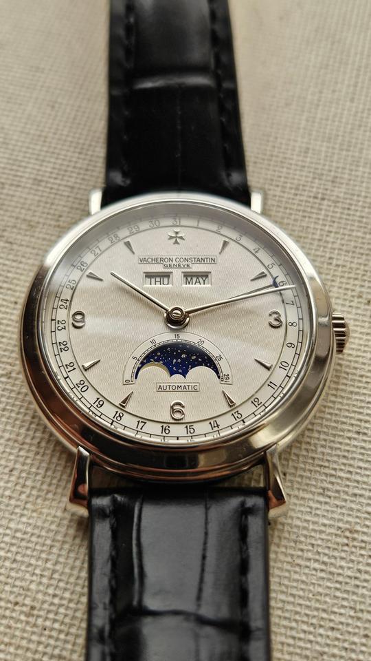 Vacheron Constantin Historiques 47050 Triple Calendar in Platinum 36mm Very Rare — photo 12