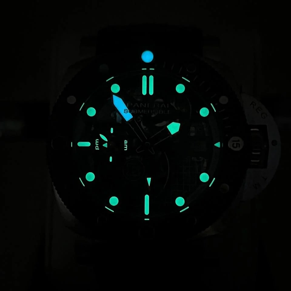 Panerai Submersible Full Set | 2024 | Skeleton PAM01403 Submersible S Limited Edition Brabus Carbon Bezel Titanium — photo 4