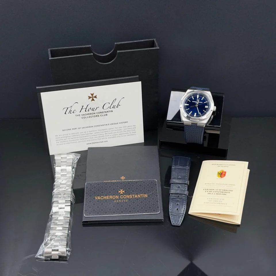 Vacheron Constantin Overseas Sunburst blue dial complete set — photo 13