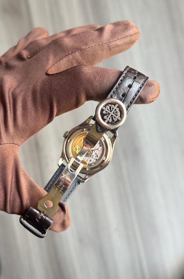 Patek Philippe Annual Calendar Only — photo 10