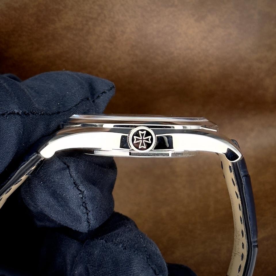 Vacheron Constantin Fiftysix 4600E Silver Dial 2026 40mm Steel — photo 9
