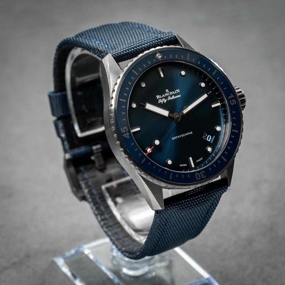 Blancpain Fifty Fathoms Bathyscaphe Ceramic case crazy 120hr reserve blue sunburst dial — photo 2