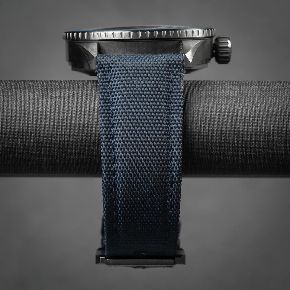 Blancpain Fifty Fathoms Bathyscaphe Ceramic case crazy 120hr reserve blue sunburst dial — photo 9