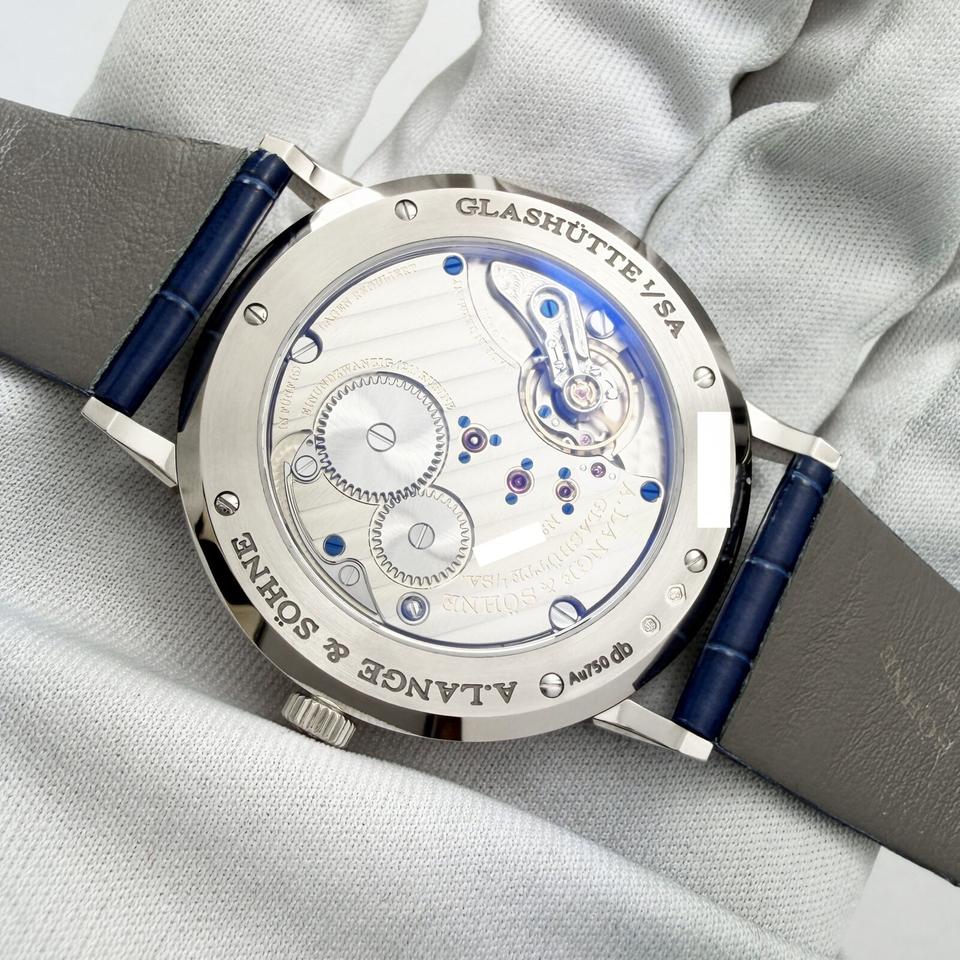 A. Lange &amp; Söhne Saxonia Unworn 2026 Saxonia 205.086 39MM Blue Aventurine 18K Wg B/pSaxonia — photo 7