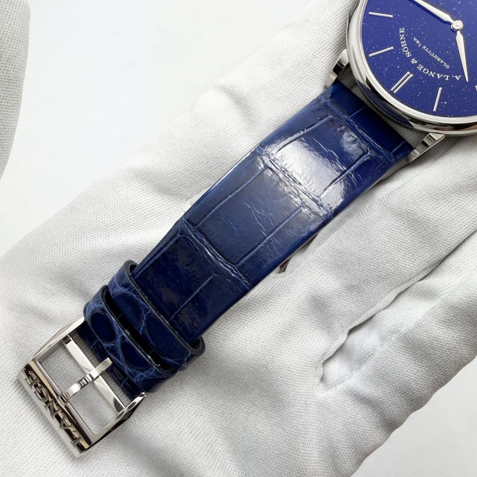 A. Lange &amp; Söhne Saxonia Unworn 2026 Saxonia 205.086 39MM Blue Aventurine 18K Wg B/pSaxonia — photo 10