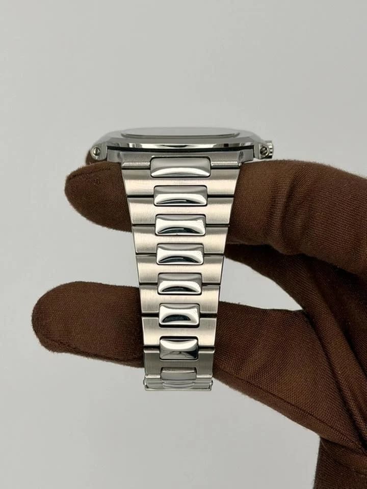 Patek Philippe Nautilus 1978 Nautilus 40mm Stainless Steel 3700 — photo 5