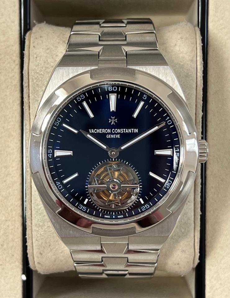 Vacheron Constantin Overseas Tourbillon Unworn 42mm Stainless Steel Automatic 6000V/110A-B544 Full Set