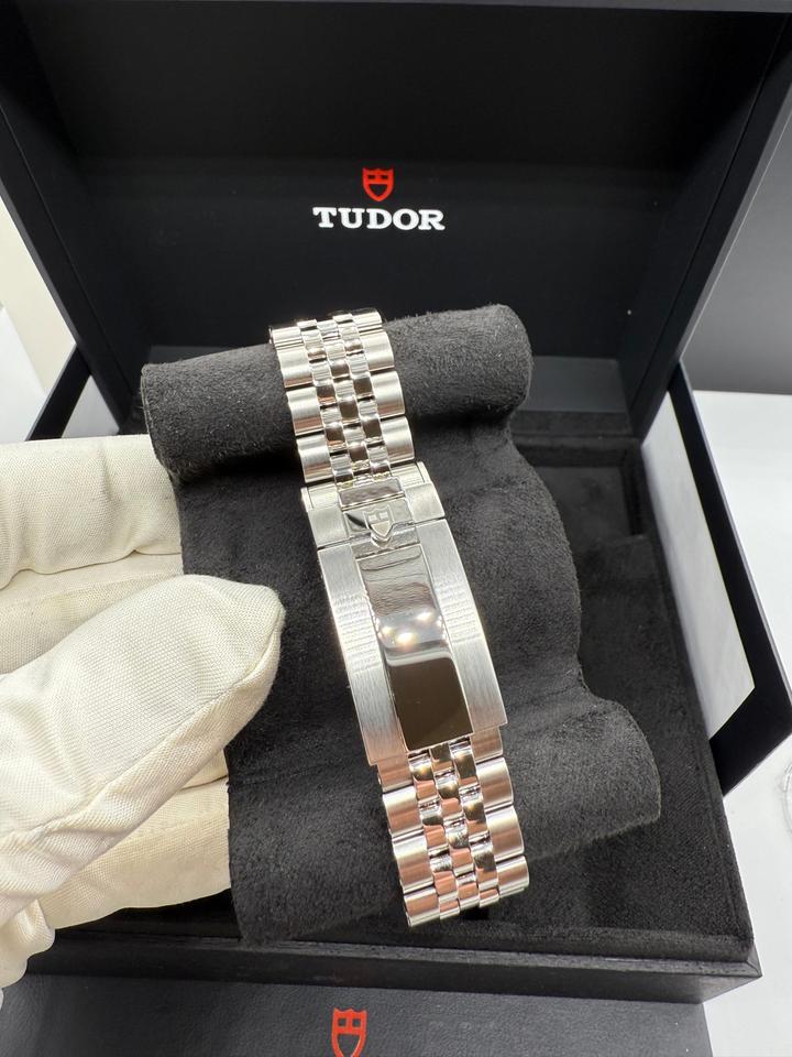 Tudor Black Bay 54 NEW 2026 Black Bay 54 “Lagoon Blue” | Absolutely Stunning Timepiece | Full set — photo 5