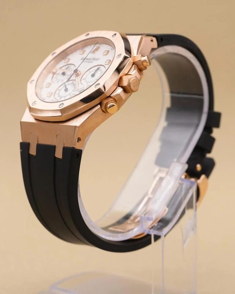 Audemars Piguet Royal Oak Chronograph 2008 Silver Dial on Black Rubber Strap 26022OR.OO.D088CR.01 — photo 5