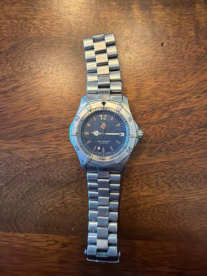 TAG Heuer 2000 Quartz Professional — photo 7
