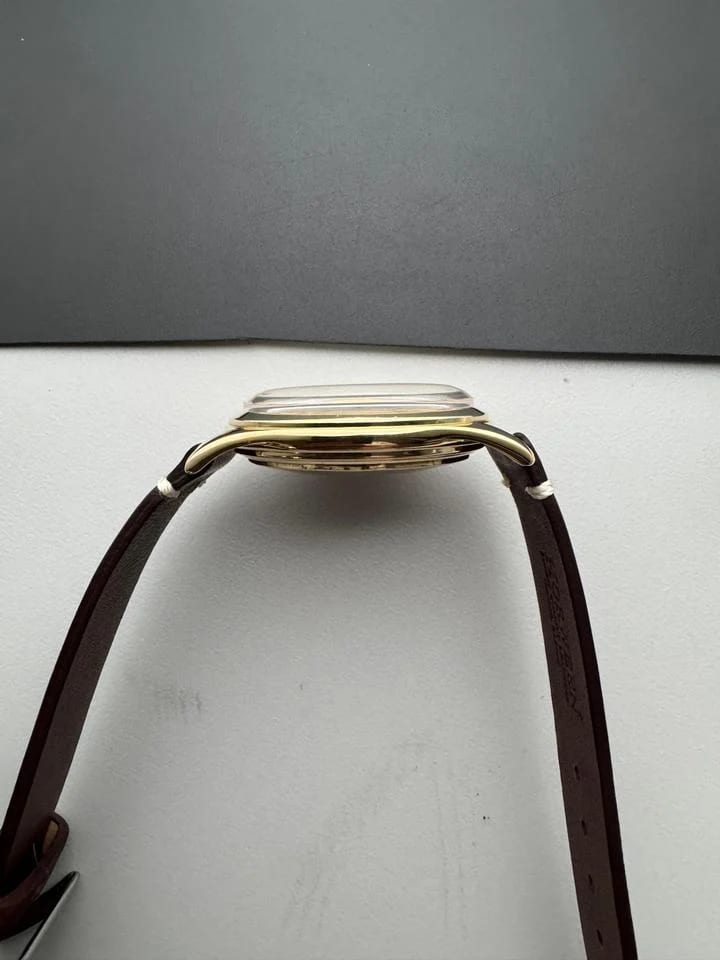 Vacheron Constantin 4870 Factory Service 9/2025 18k Yellow Gold Vintage Classic Automatic 36 mm w Factory Warranty Service Paperwork &amp; Pouch — photo 9