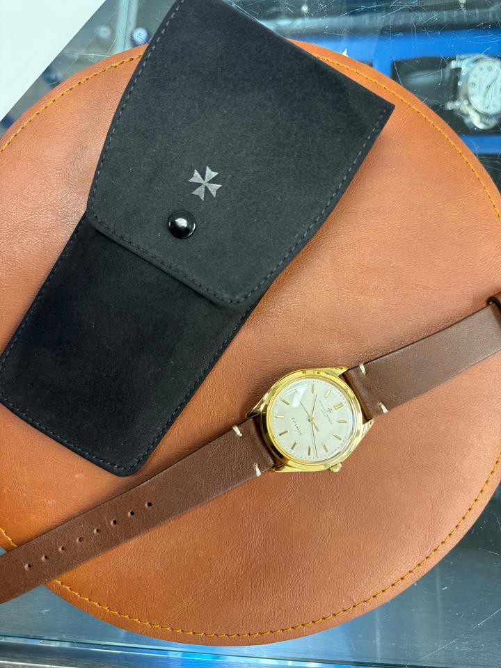 Vacheron Constantin 4870 Factory Service 9/2025 18k Yellow Gold Vintage Classic Automatic 36 mm w Factory Warranty Service Paperwork &amp; Pouch — photo 12