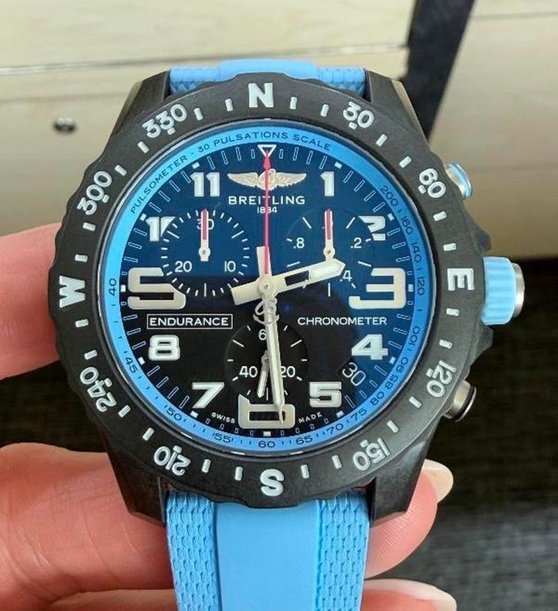 Breitling Endurance Pro 44mm Chronograph Quartz Men's Watch Ref. X82310 — photo 8