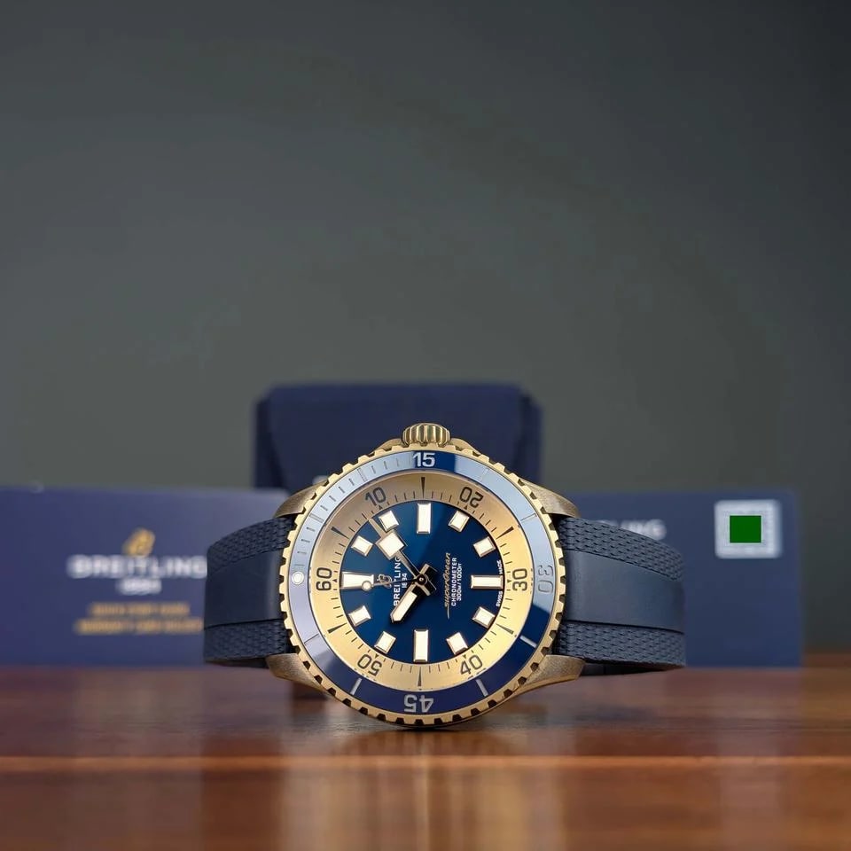 Breitling Superocean 44 2024 Box &amp; Card Bronze N17376