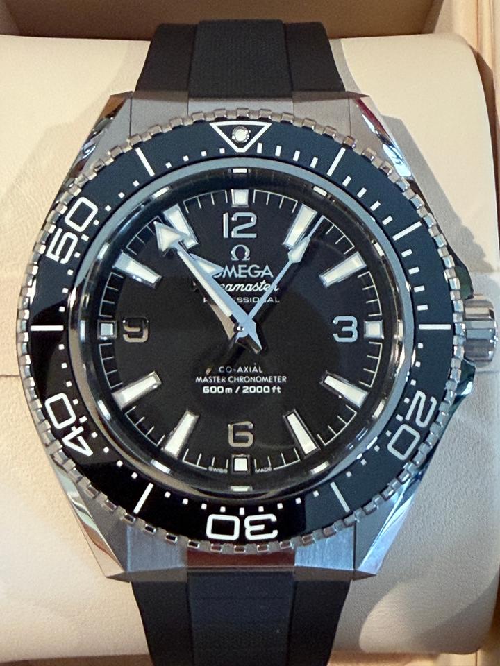 Omega Seamaster Planet Ocean 600m Omega Rubber Strap with Omega Clasp
