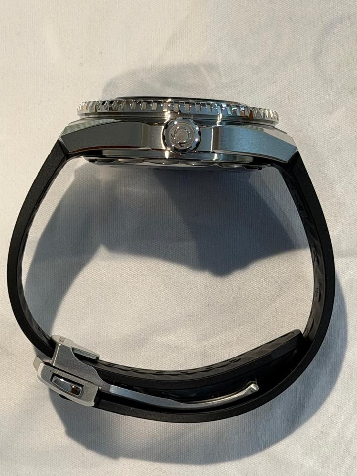 Omega Seamaster Planet Ocean 600m Omega Rubber Strap with Omega Clasp — photo 6