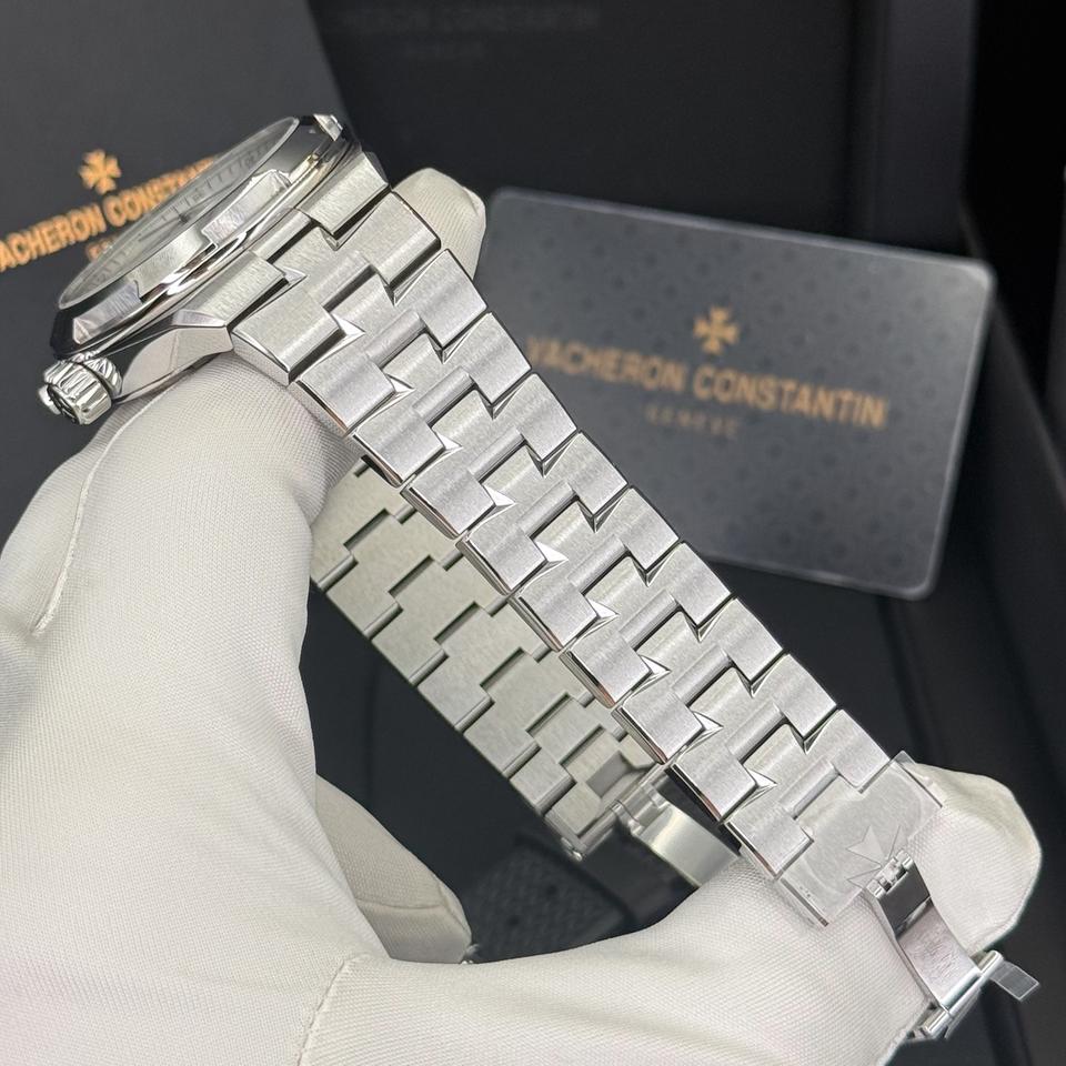Vacheron Constantin Overseas Dual Time Full Set — photo 12