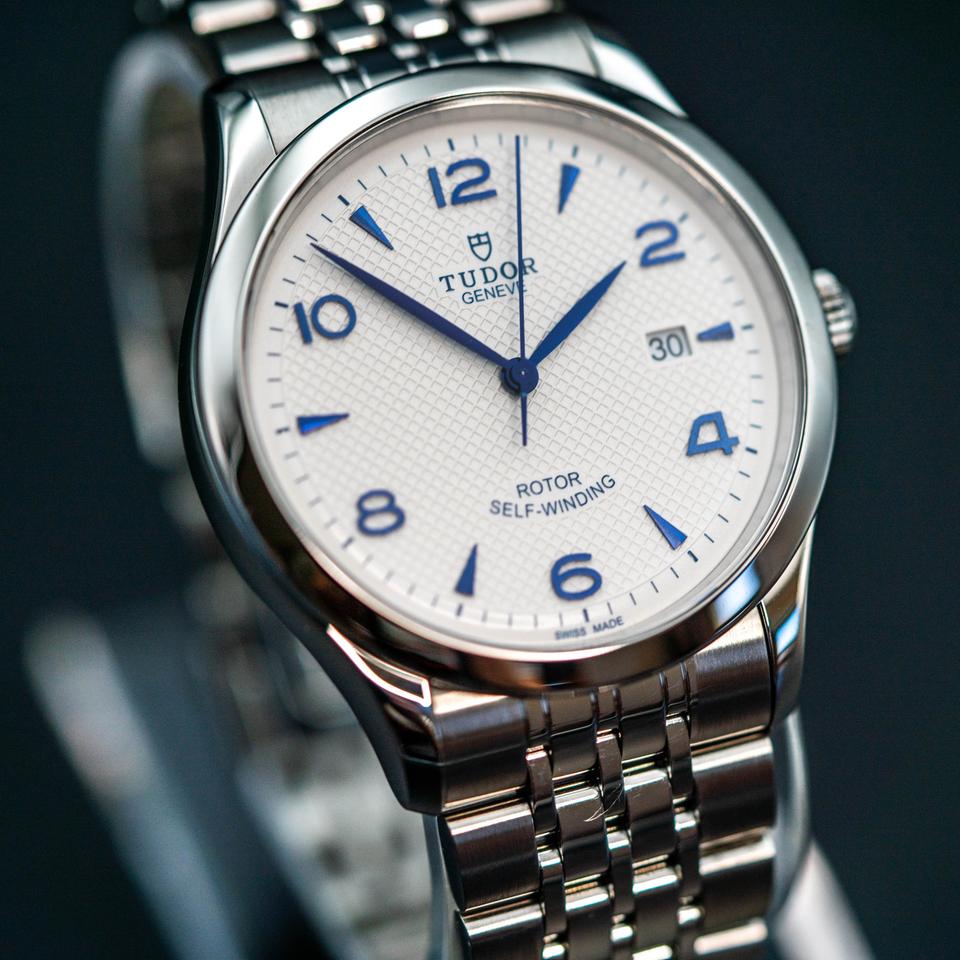 Tudor 1926 41mm 91650 White Opaline Dial Blue Markers Steel — photo 2