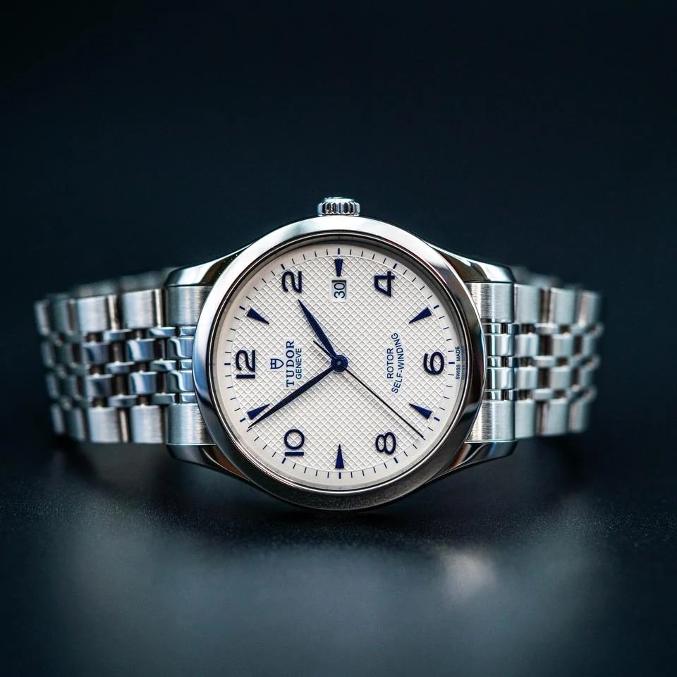 Tudor 1926 41mm 91650 White Opaline Dial Blue Markers Steel — photo 4