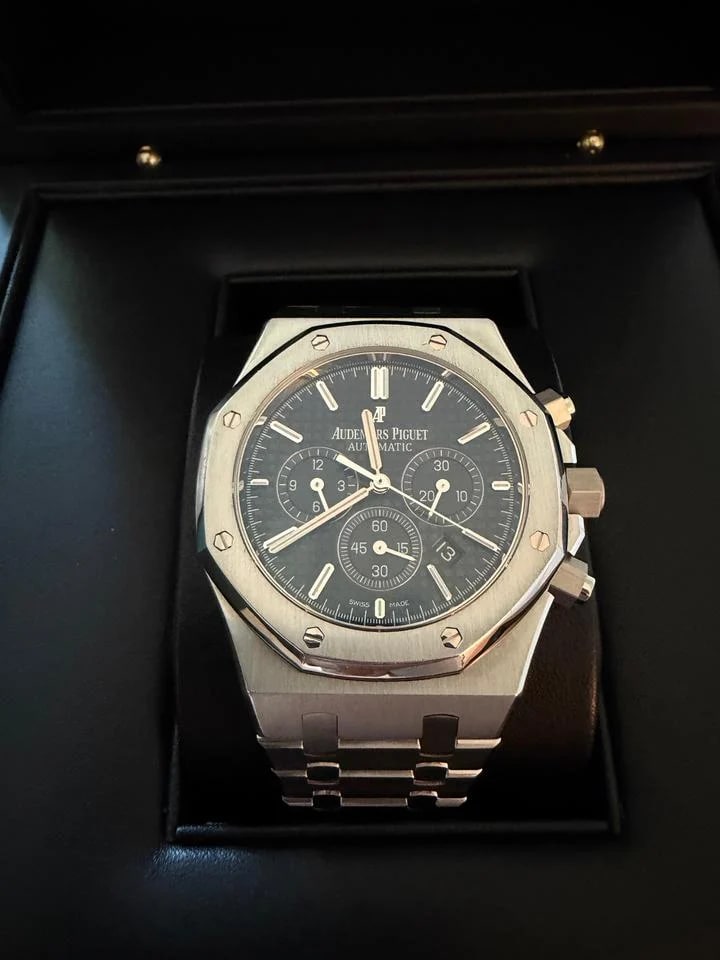 Audemars Piguet Royal Oak Chronograph Blue Dial — photo 3