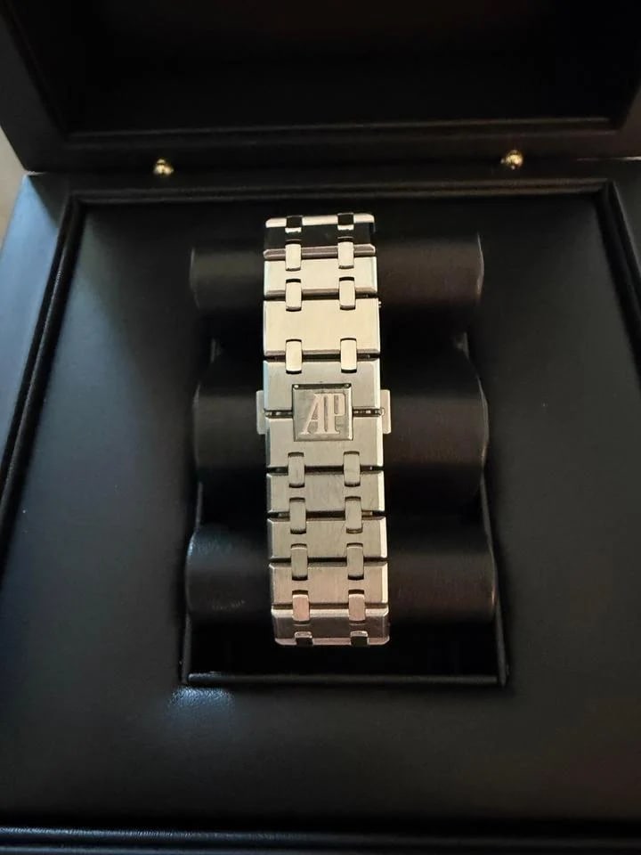 Audemars Piguet Royal Oak Chronograph Blue Dial — photo 5