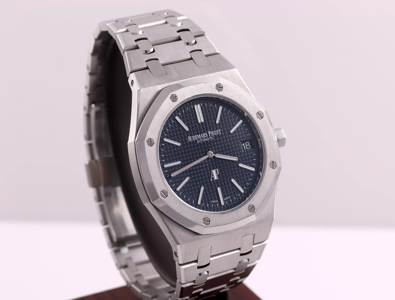 Audemars Piguet Royal Oak Jumbo Extra-Thin 2021 39mm Blue Dial 15202ST — photo 5