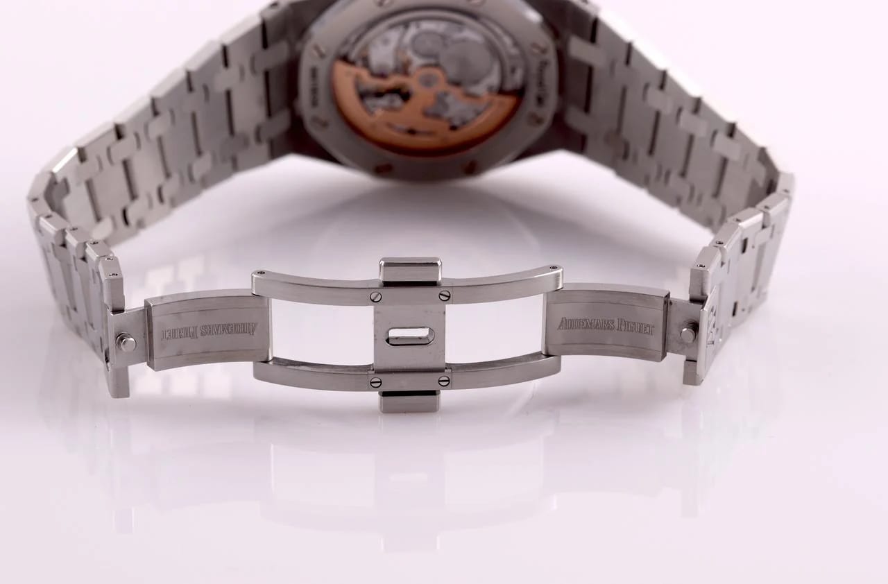 Audemars Piguet Royal Oak Jumbo Extra-Thin 2021 39mm Blue Dial 15202ST — photo 8