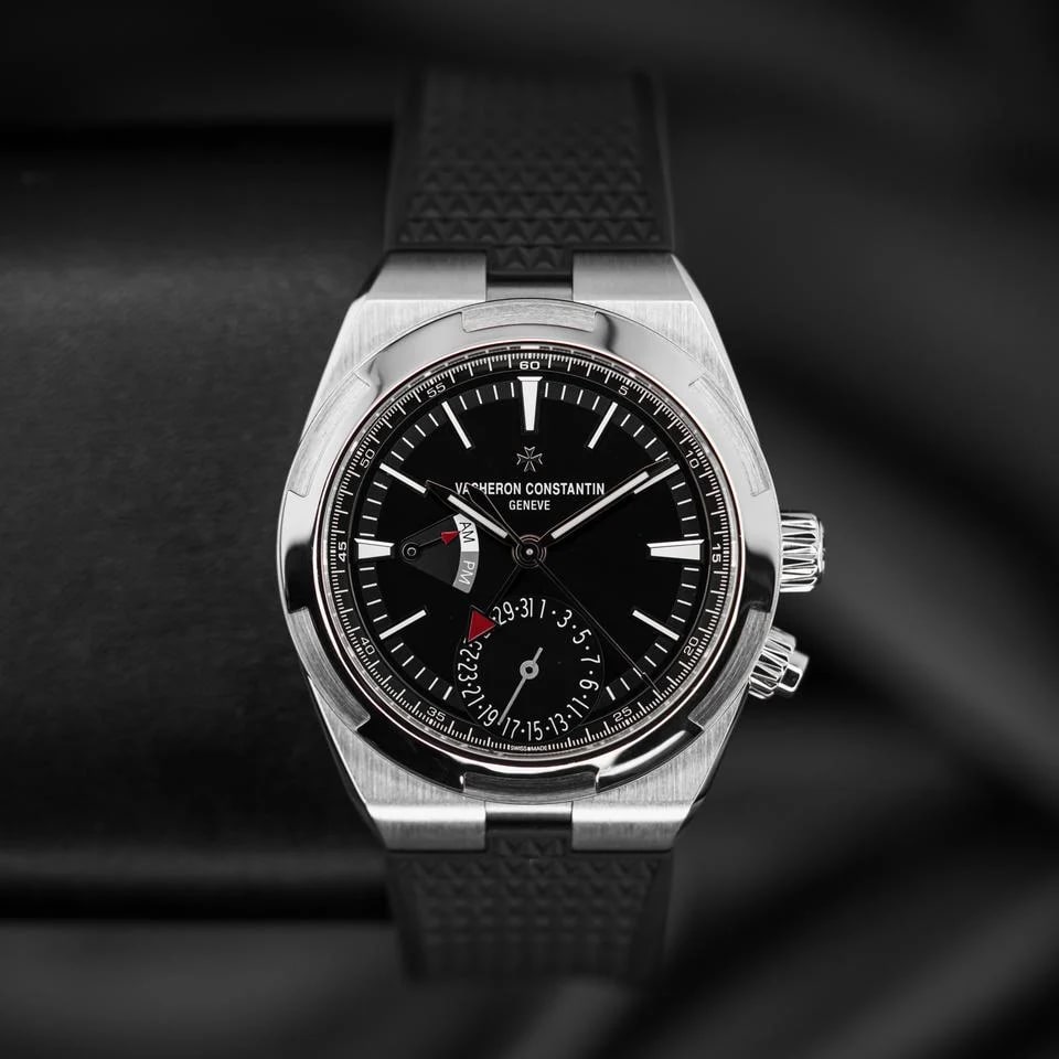 Vacheron Constantin Overseas Dual Time Full Set with Box and Papers; Excellent Condition — photo 4