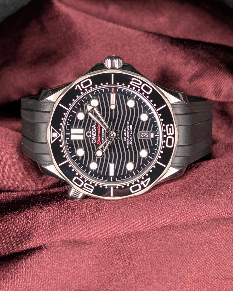 Omega Seamaster Diver 300 M Ref 210.32.42.20.01.001 | Black Wave 3 Cards 2030 Warranty — photo 2