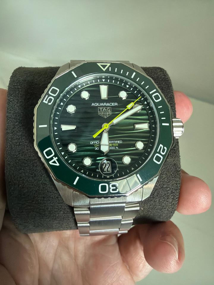 TAG Heuer Aquaracer Professional 300 Date Complete Set - Full Links Box Papers — photo 9