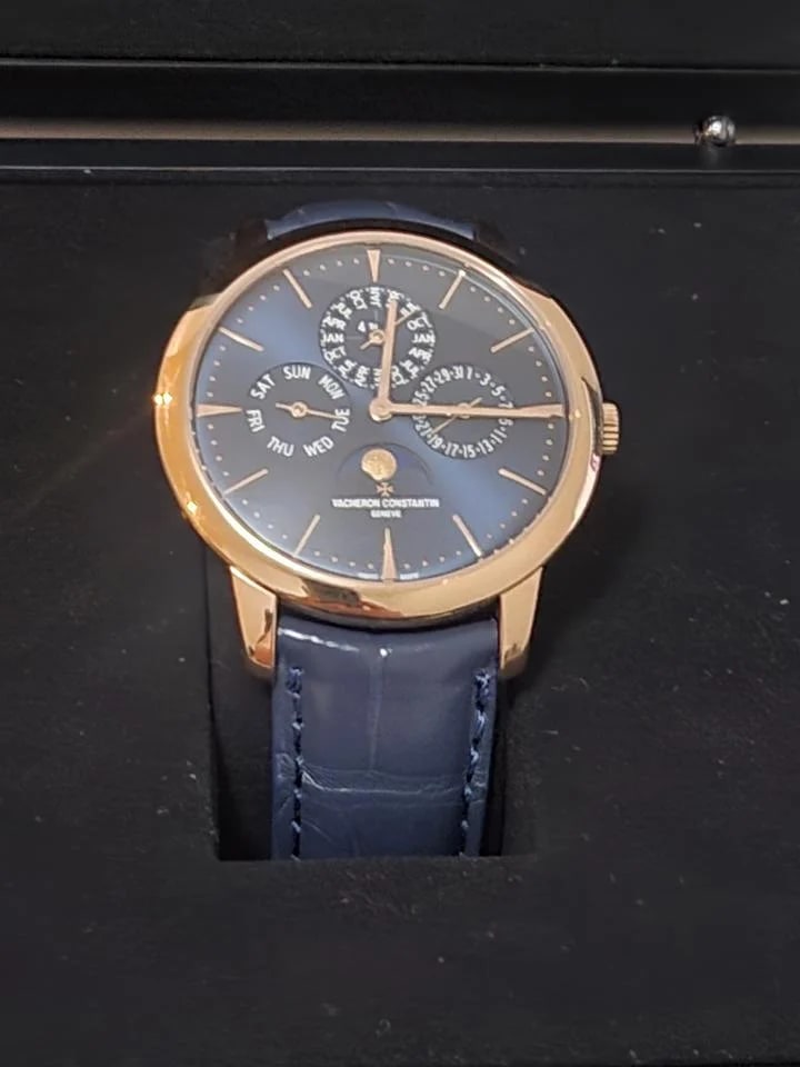Vacheron Constantin Patrimony Perpetual Calendar Ultra Thin 41mm full set &amp; serviced 8/2025 at Vacheron boutique — photo 10