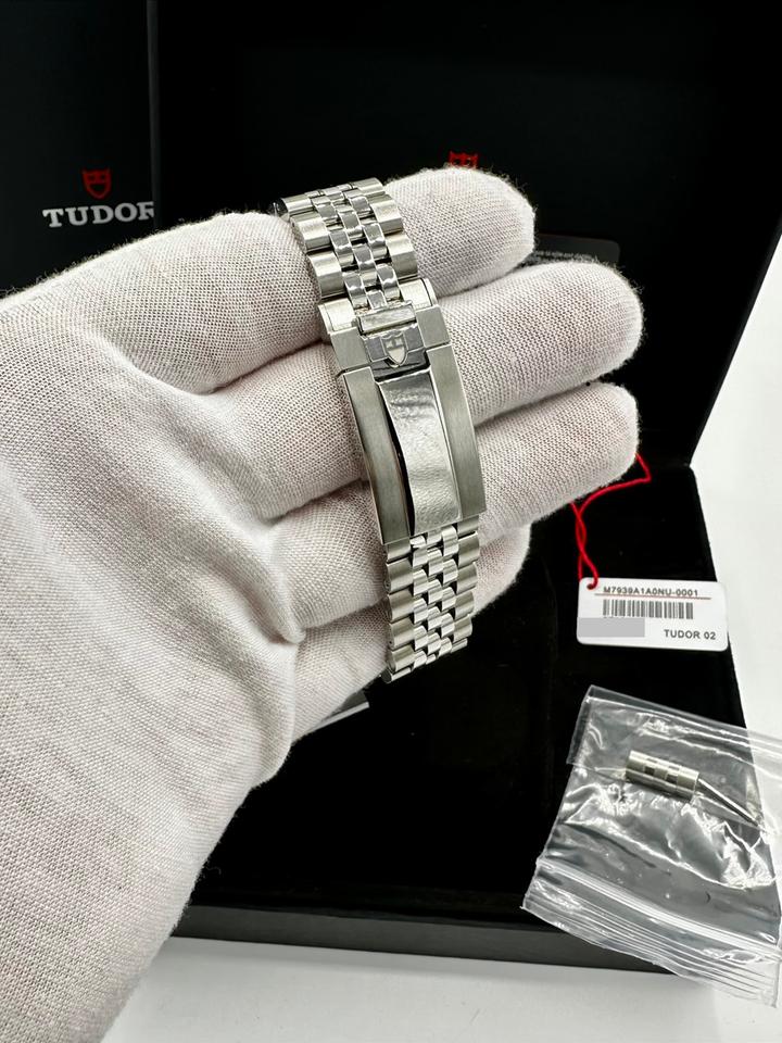 Tudor Black Bay 58 Pristine Full Kit May 2026 — photo 9