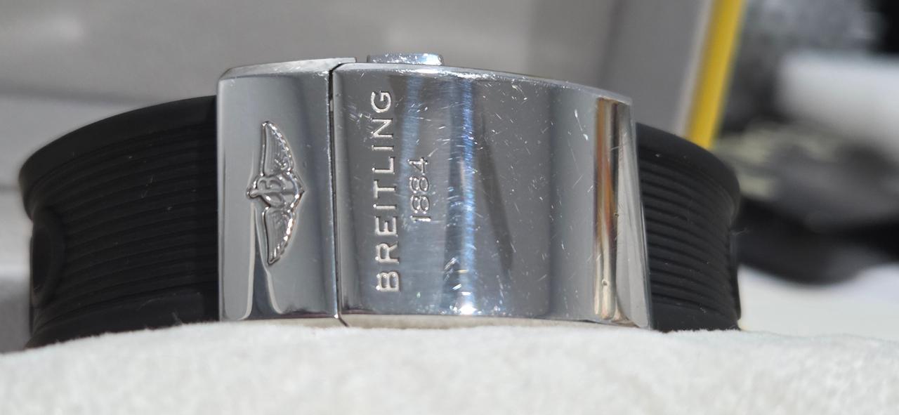 Breitling Superocean Heritage 46 Black Dial/Bezel Rubber Band — photo 4
